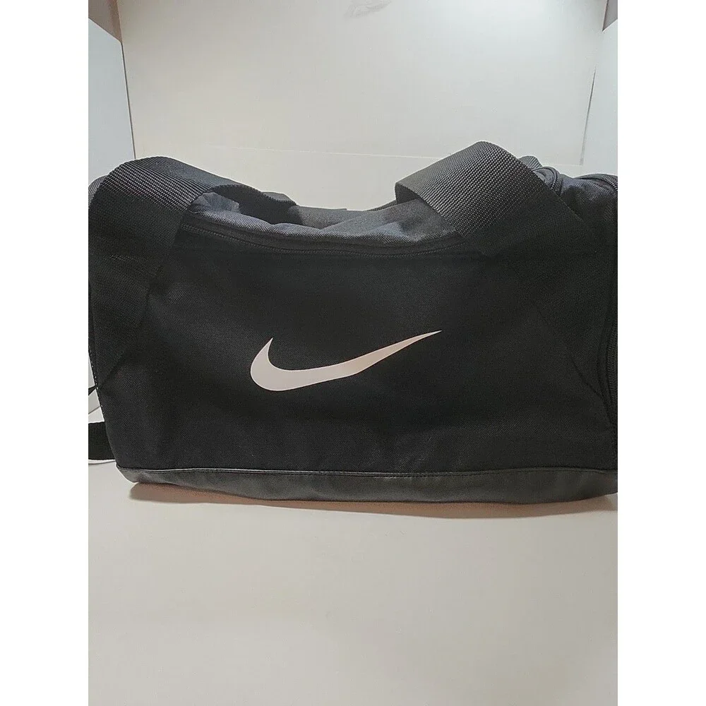NIKE Logo Gym Bag, Polyester, Black, Shoe Compartment, 15”x 10”x 10”RN56323 bag